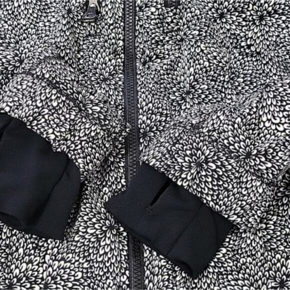 Lululemon Spring Forward Hoodie Jacket - Picture 10 of 12